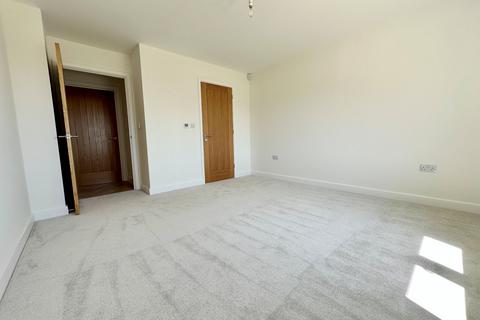 undefined, Helston TR13