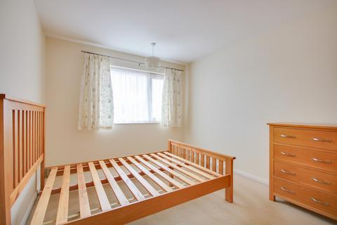 3 bedroom terraced house for sale, SHOLING! NO FORWARD CHAIN! CUL-DE-SAC LOCATION!