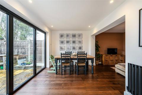 4 bedroom semi-detached house for sale, Selsey Road, Chichester, West Sussex, PO19