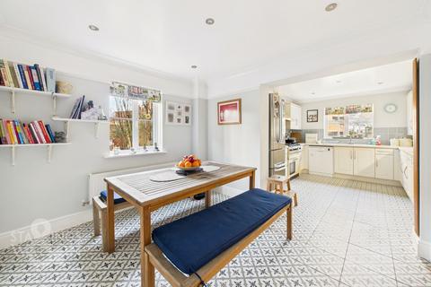 5 bedroom detached house for sale, Pelargonium Drive, Wymondham