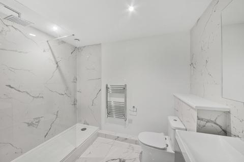 Studio to rent, Egerton Gardens, Knightsbridge, SW3