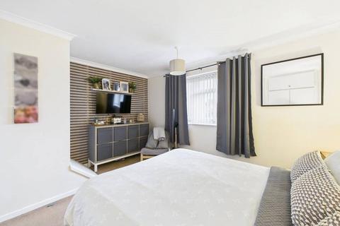 undefined, Barbers Close, Worcester, Worcestershire, WR4