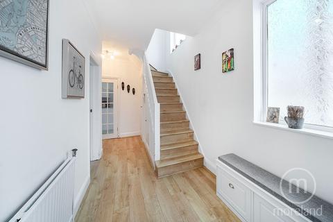 4 bedroom semi-detached house for sale, Southfields, Hendon, NW4
