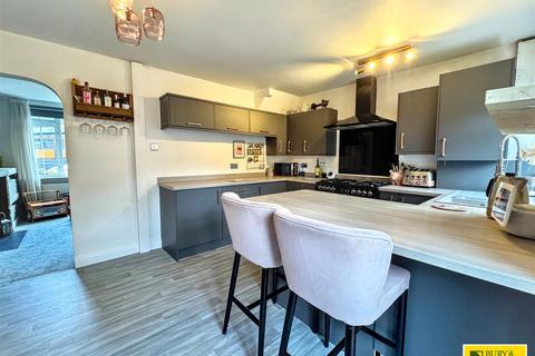 3 bedroom semi-detached house for sale, Kirkstone Road, Buxton