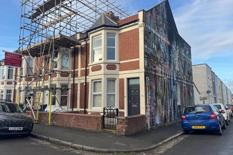 5 bedroom end of terrace house to rent, Pearl Street, Bristol BS3