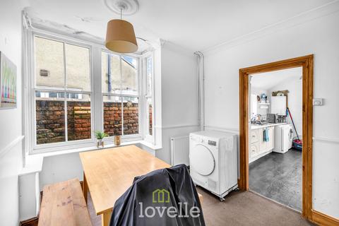3 bedroom terraced house for sale, Patrick Street, Grimsby DN32
