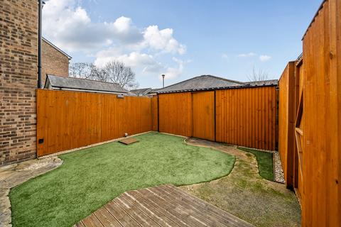 2 bedroom apartment for sale, St. Andrews, Bracknell, Berkshire