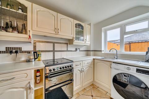 2 bedroom apartment for sale, St. Andrews, Bracknell, Berkshire