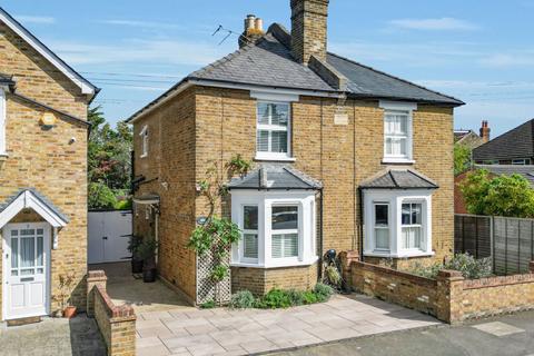 undefined, Cherry Orchard Road, West Molesey, KT8