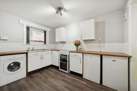 3 bedroom terraced house for sale, Alberta Avenue, Livingston