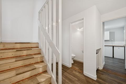 3 bedroom terraced house for sale, Alberta Avenue, Livingston