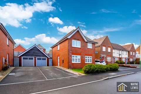 3 bedroom detached house for sale, Kingfisher Way, Penallta, Hengoed, CF82 6BB