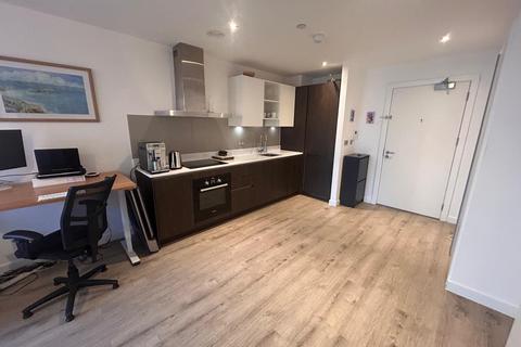 1 bedroom apartment to rent, Lockside Lane, Salford,