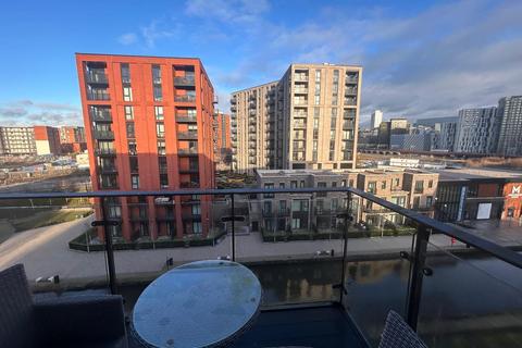 1 bedroom apartment to rent, Lockside Lane, Salford,