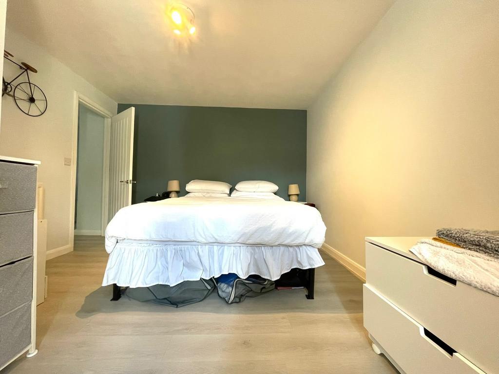 L- Bedroom