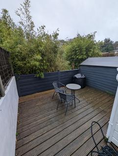 1 bedroom apartment to rent, Langley Road, ,