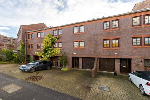 4 bedroom terraced house for sale, Orchard Brae Avenue, Edinburgh