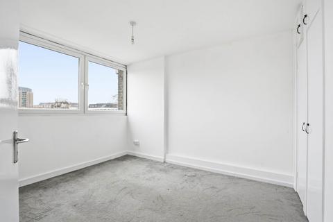 3 bedroom maisonette for sale, Tottenham Road, London