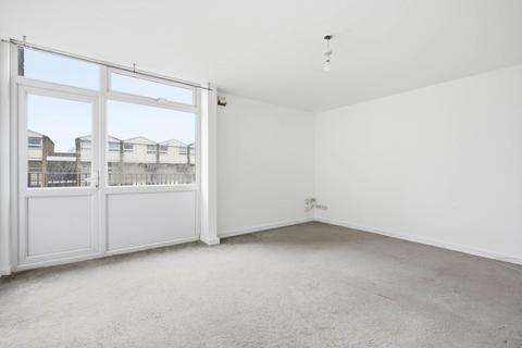 3 bedroom maisonette for sale, Tottenham Road, London