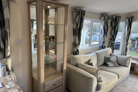 undefined, MIll Lane, Hawksworth Leeds