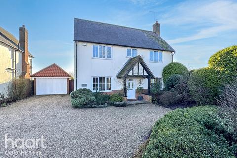 4 bedroom detached house for sale, Lower Road, Colchester