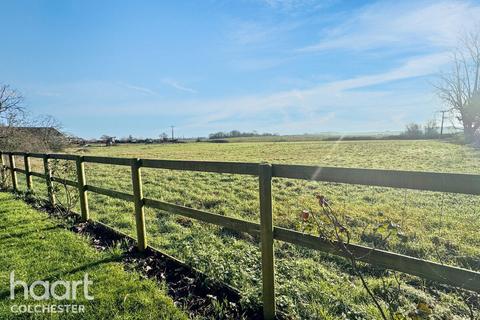 4 bedroom detached house for sale, Lower Road, Colchester