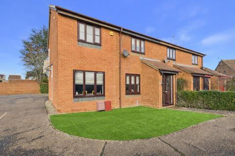 3 bedroom end of terrace house for sale, Rubens Gate, Chelmsford CM1