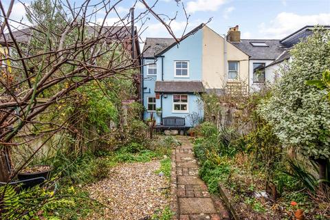 2 bedroom end of terrace house for sale, Victoria Road, Chichester