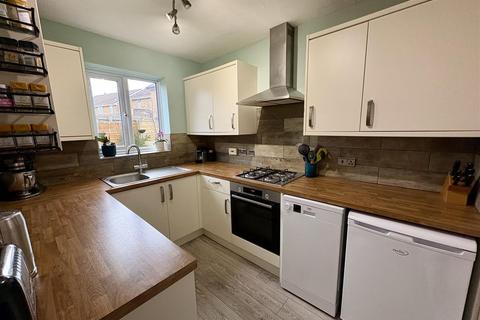 3 bedroom detached house for sale, Park Close, Calne