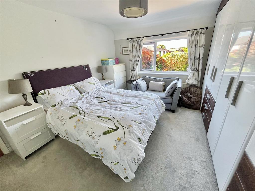 Bedroom 1 Aspect 2