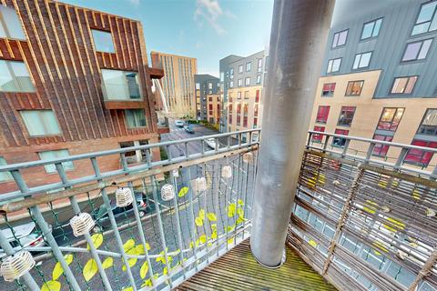 2 bedroom apartment for sale, Meridian Square, Stretford Road, Manchester
