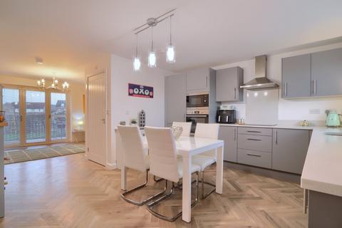 3 bedroom end of terrace house for sale, Summerville Avenue, Stockton-on-Tees