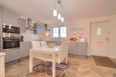 3 bedroom end of terrace house for sale, Summerville Avenue, Stockton-on-Tees
