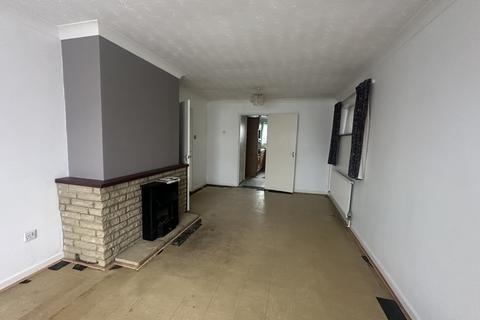 2 bedroom detached bungalow for sale, 101 Nelson Court, Watton, Thetford, Norfolk IP25 6EW