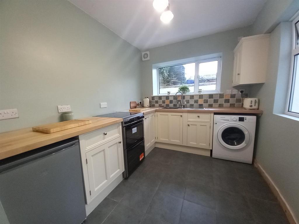 Fieldview Kitchen.jpg