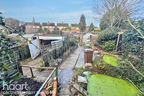 3 bedroom semi-detached house for sale, Harwich Road, Colchester