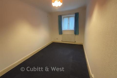 2 bedroom terraced house for sale, Bridle Path, Beddington, Croydon, Surrey