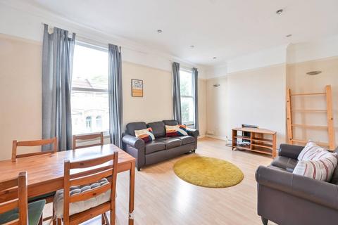 3 bedroom flat for sale, Drakefell Road, Nunhead, London, SE4