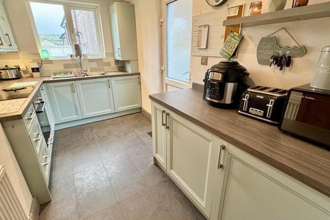 2 bedroom end of terrace house for sale, Haworth Drive, Lancashire OL13