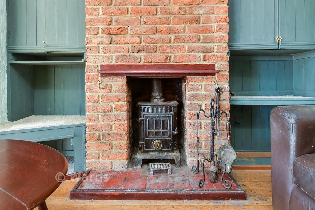 Internal Feature