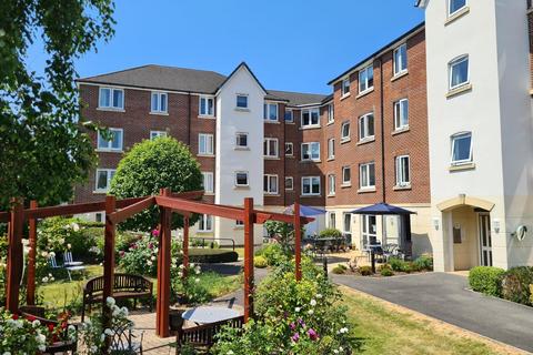 undefined, Windsor Way, Aldershot