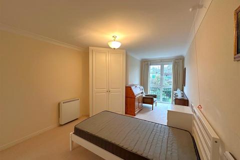 undefined, Windsor Way, Aldershot