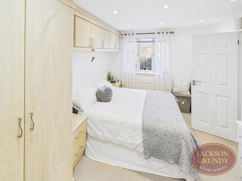 Provence Court