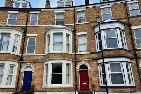 1 bedroom apartment to rent, Albemarle Crescent, Scarborough