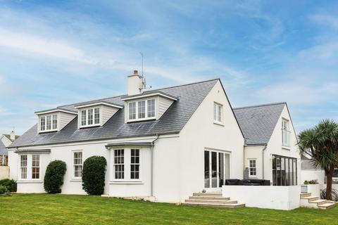 4 bedroom detached house for sale, La Rue Du Pontlietaut, Jersey JE2