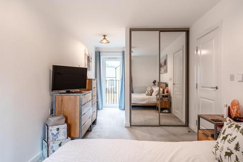 2 bedroom apartment for sale, Ebbsfleet Cross