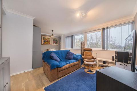 2 bedroom flat for sale, Church Grove, Kingston Upon Thames KT1