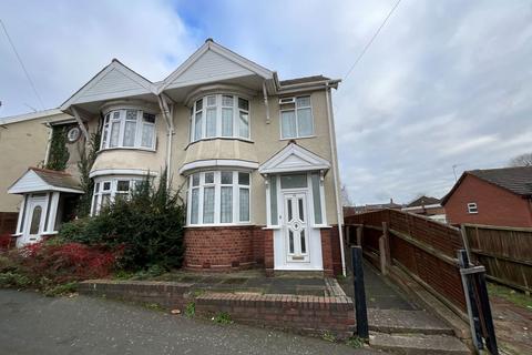 Highland Road, Cradley Heath B64