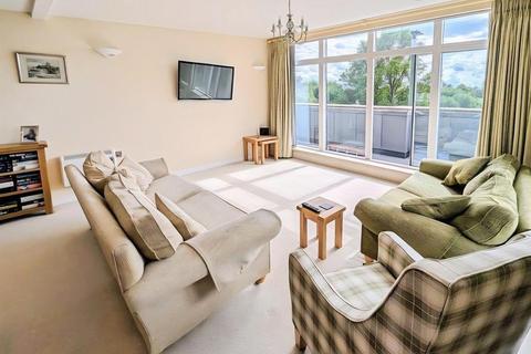 2 bedroom flat for sale, Coton Hill, Shrewsbury