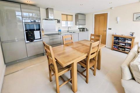 2 bedroom flat for sale, Coton Hill, Shrewsbury